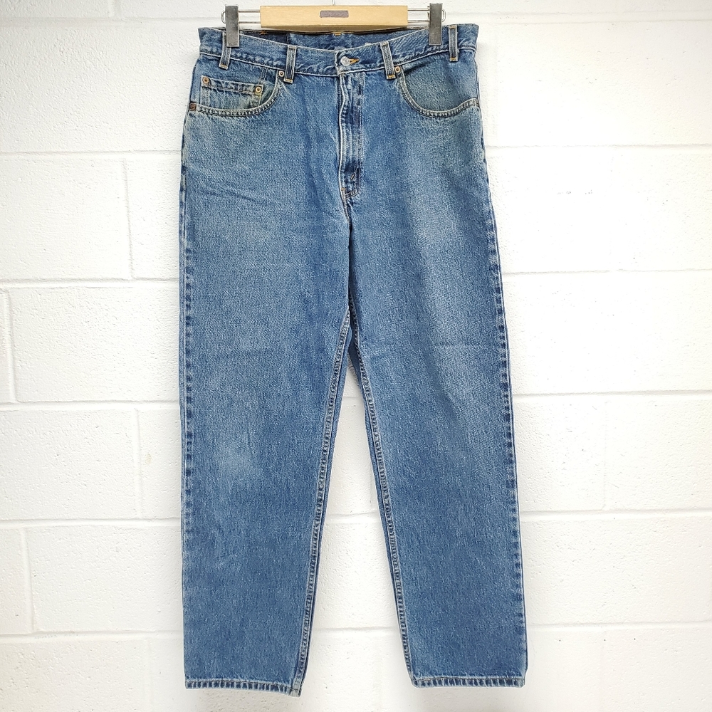 Vintage USA Levi's 550 Relaxed Fit Tapered Leg Denim Jeans (36x32) Blue.